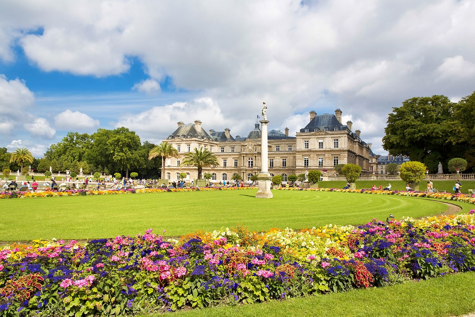 Pathway and greenery in the Luxembourg Garden in Paris